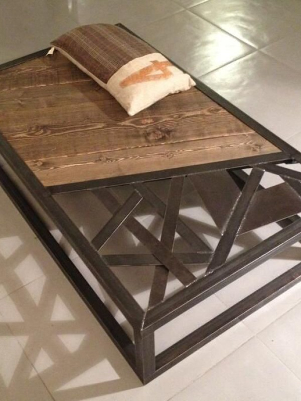 Стол журнальный в стиле лофт GES-220